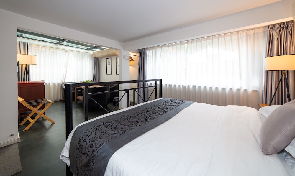 Humble Inn Boutique Residence