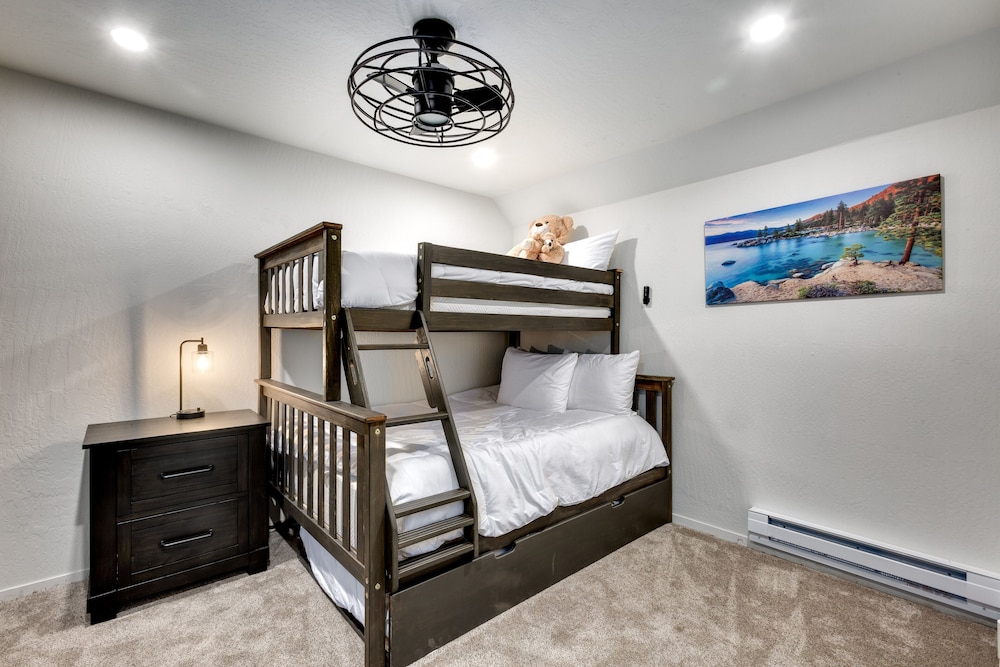 Alpine Haven 2 Bedroom Condo