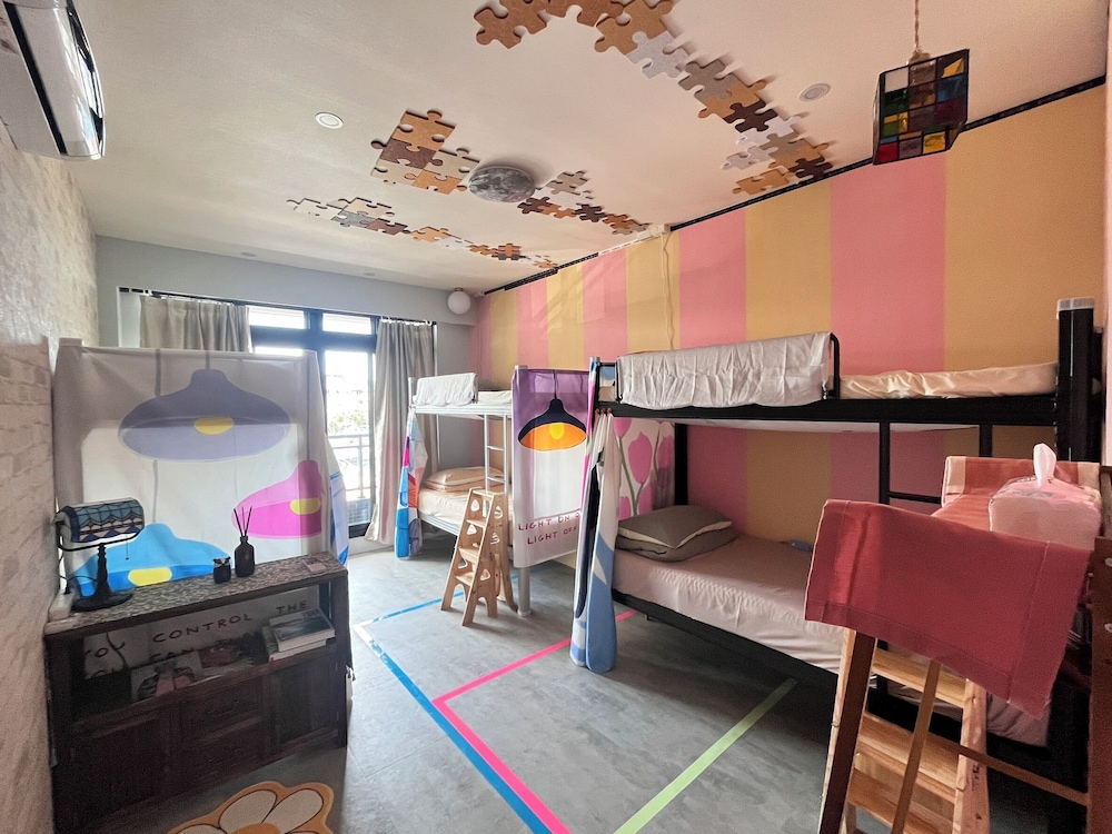 Daisy Light Hostel