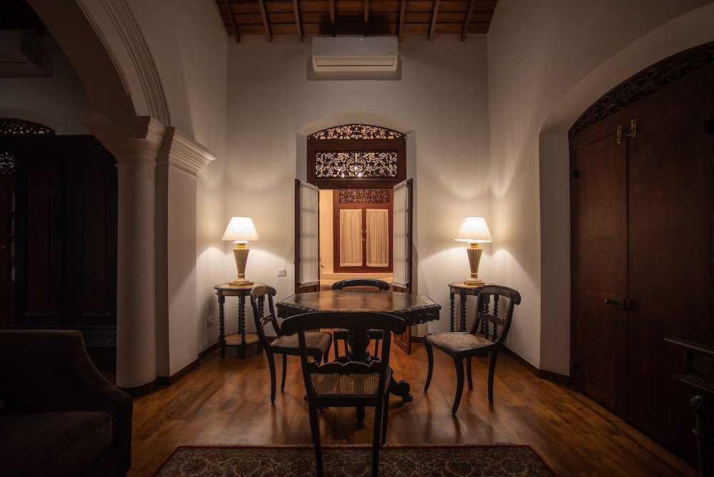 meeting & event spaces