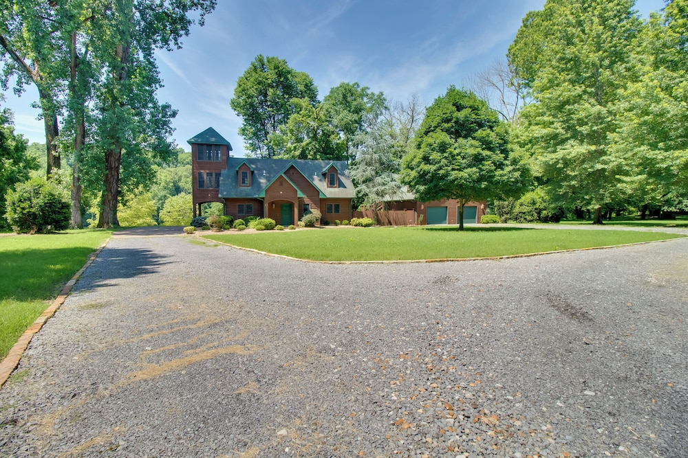 White River Access & Views: Retreat w/ Shared Dock