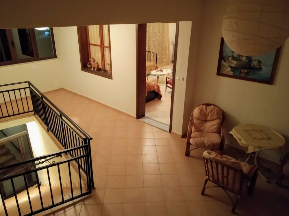 Vallias House