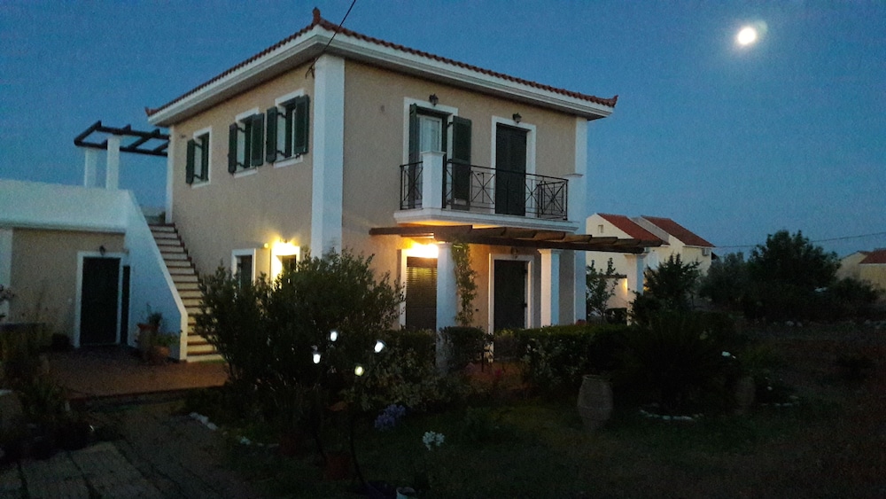 Villa Moschona view 5