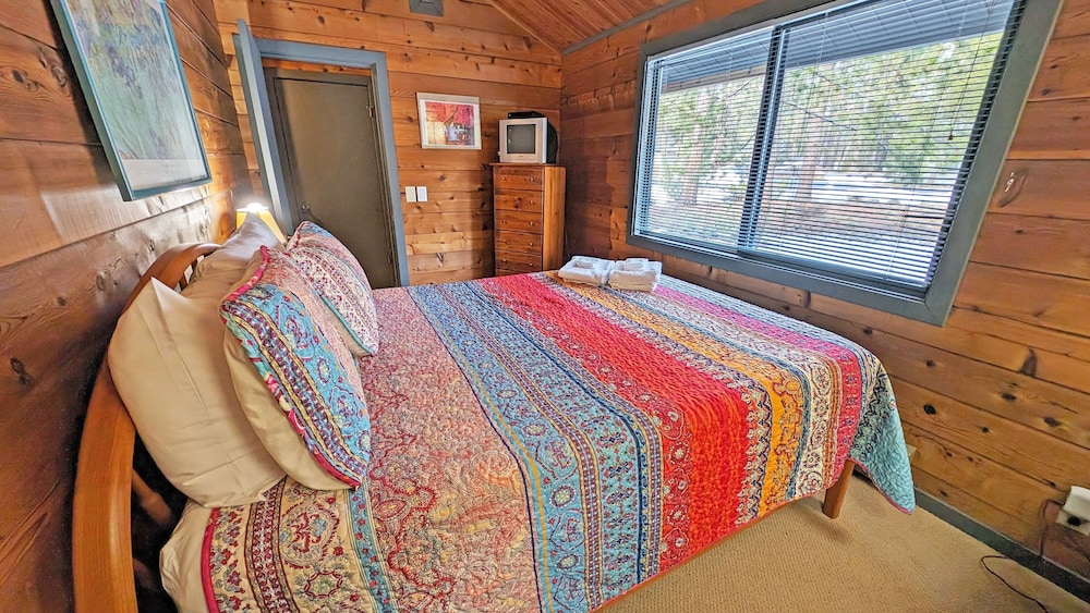 Lava Top 1 2 Bedroom Home