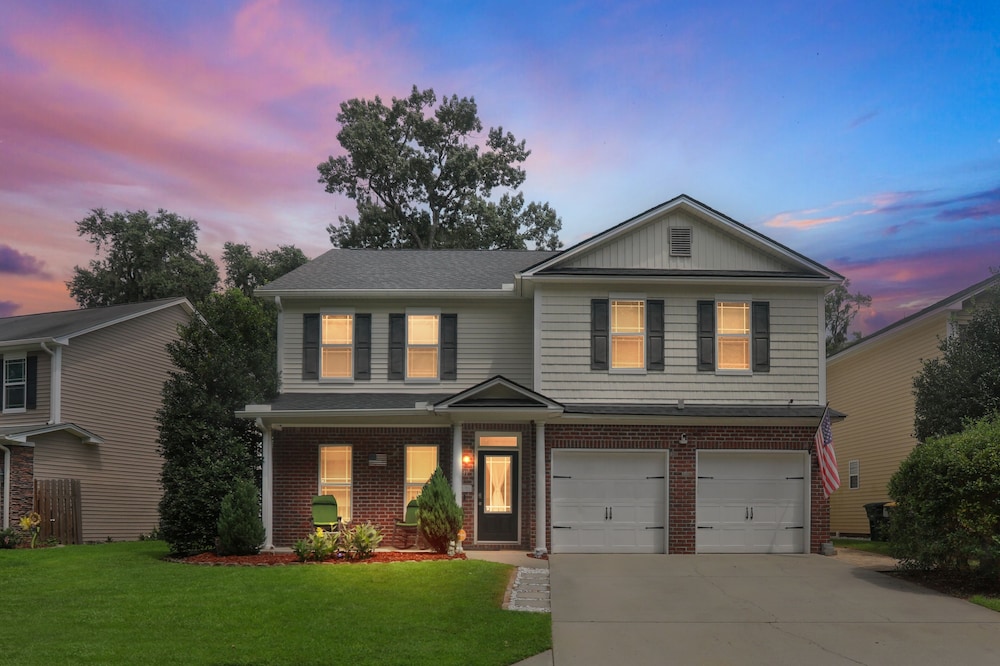 Lowcountry Luxury Near Palmetto Bluff 4 Bedroom Home
