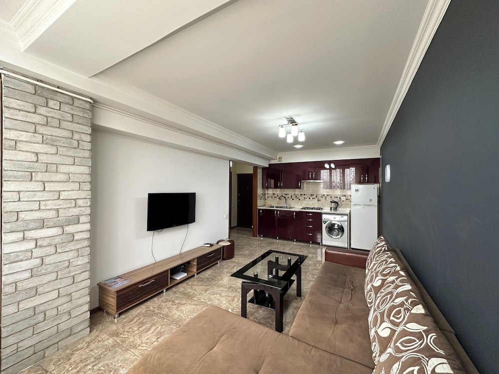 Apartments by Luxe Group KO100