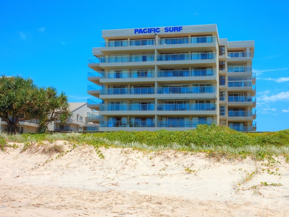 Pacific Surf - Image 1