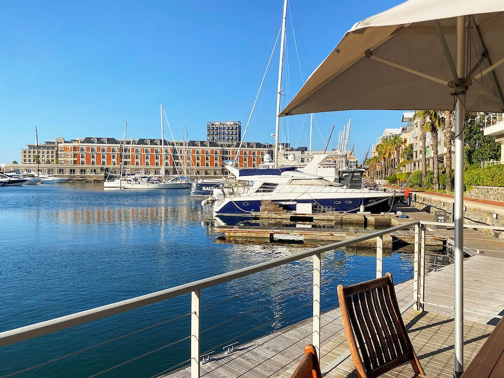 The Marina V&A Waterfront by Smart City Stays