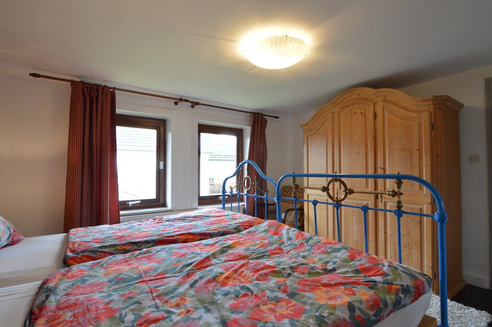 Holiday Home for 8 People in Butgenbach