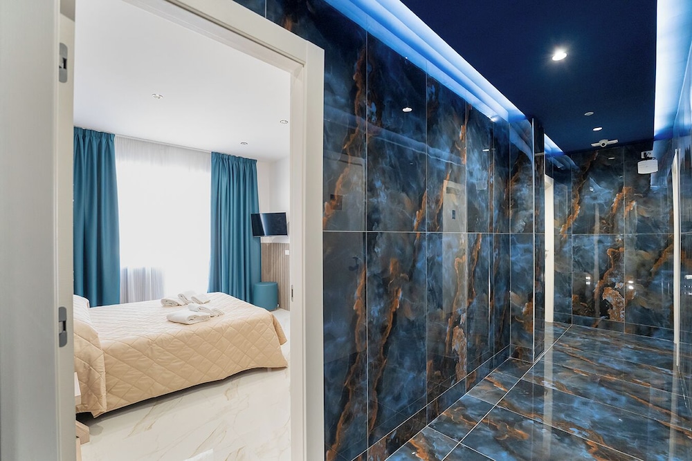 GREROS H. ROOMS NAPOLI CENTRO by ClaPa Group Dislocated Hospitality