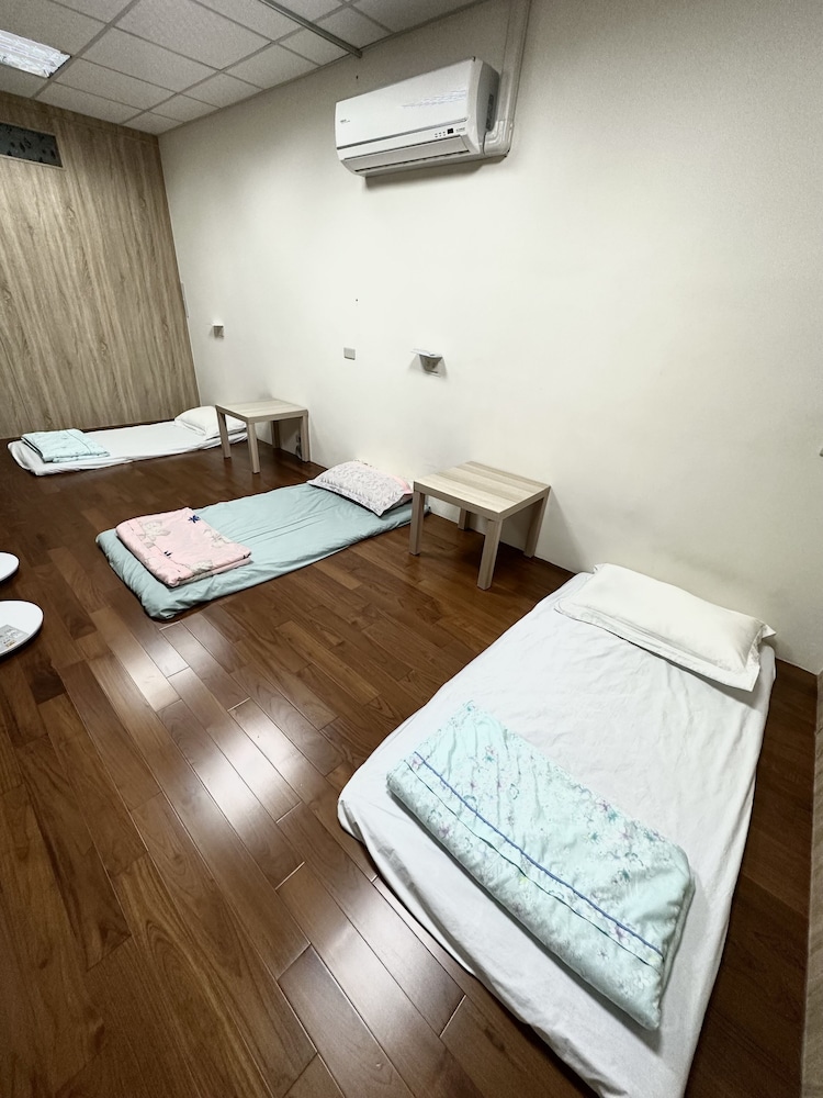 Fang Ju Backpackers view 4