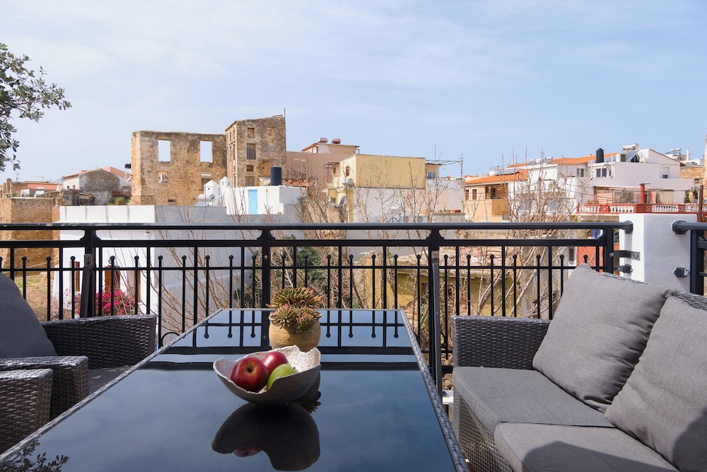 Nival Luxury Suites