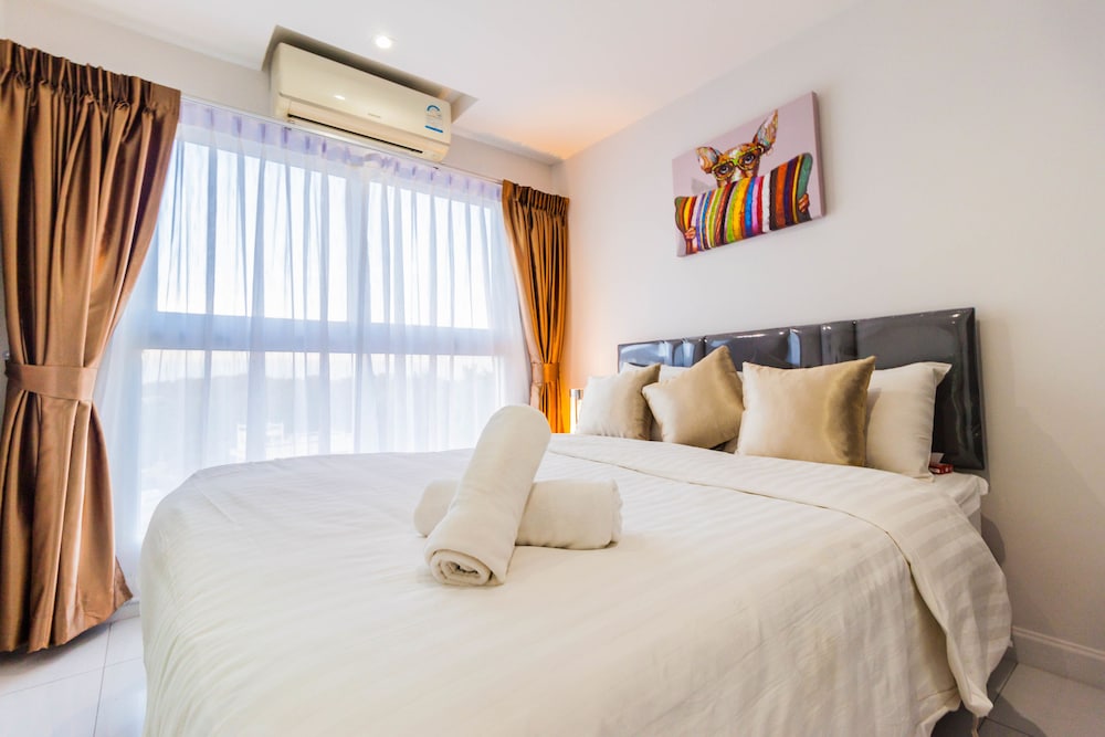 The Place Pratumnak by PSR ASIA