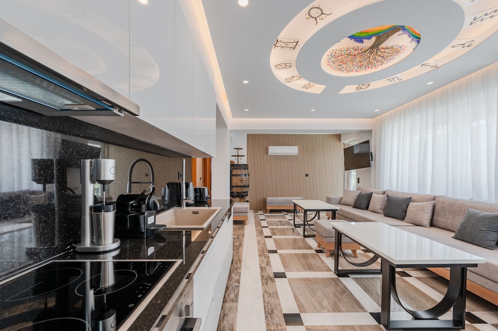 Varimpo Luxury Escape