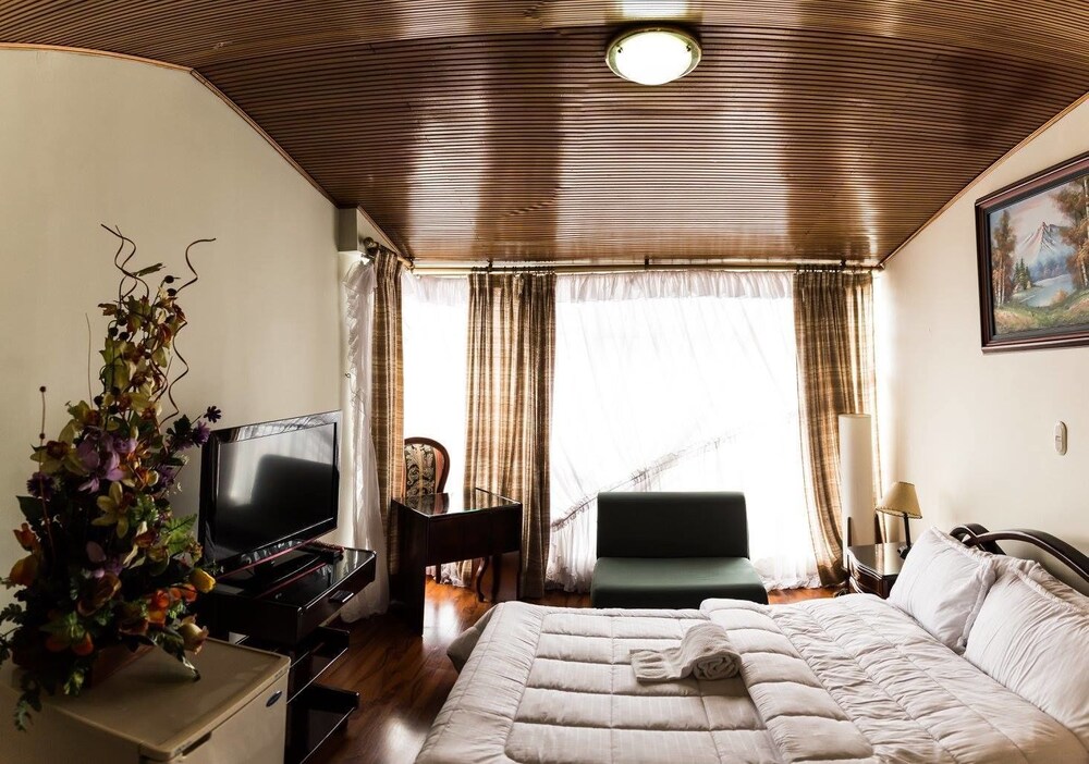 Hotel Pozo de Donato - Image 1