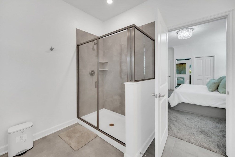 2900penolpe 9 Bedroom Home