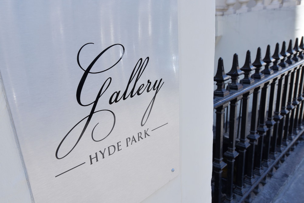 Gallery Hyde Park Hostel