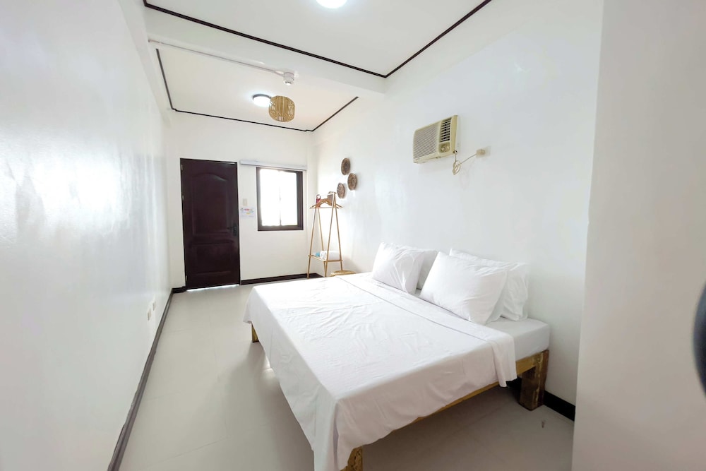 Salacia Beachfront Resort