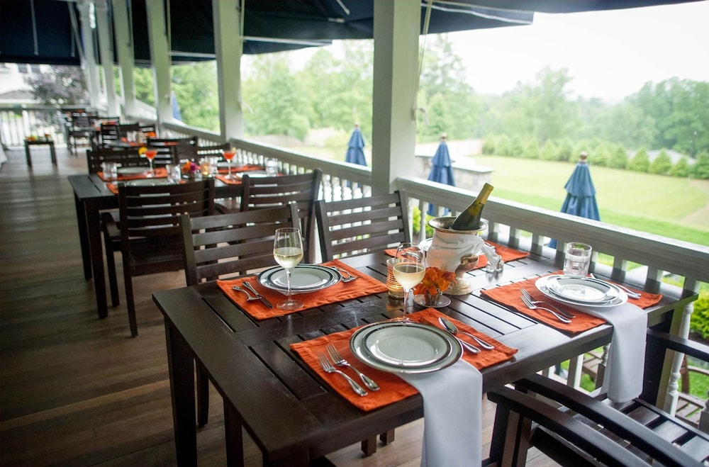 Lenox Vacations - Kemble Inn - Property Image 30