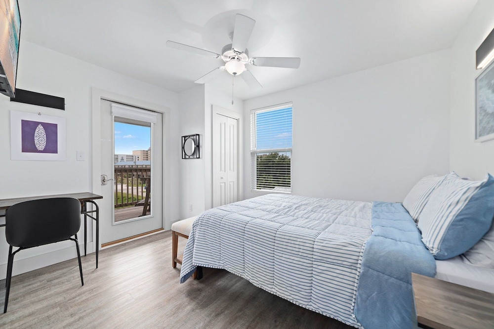 Pipedreams 333 W 4 Bedroom Home