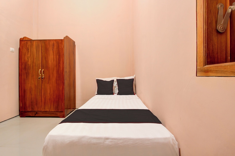 Hotel O Guesthouse Alun Alun Purwokerto