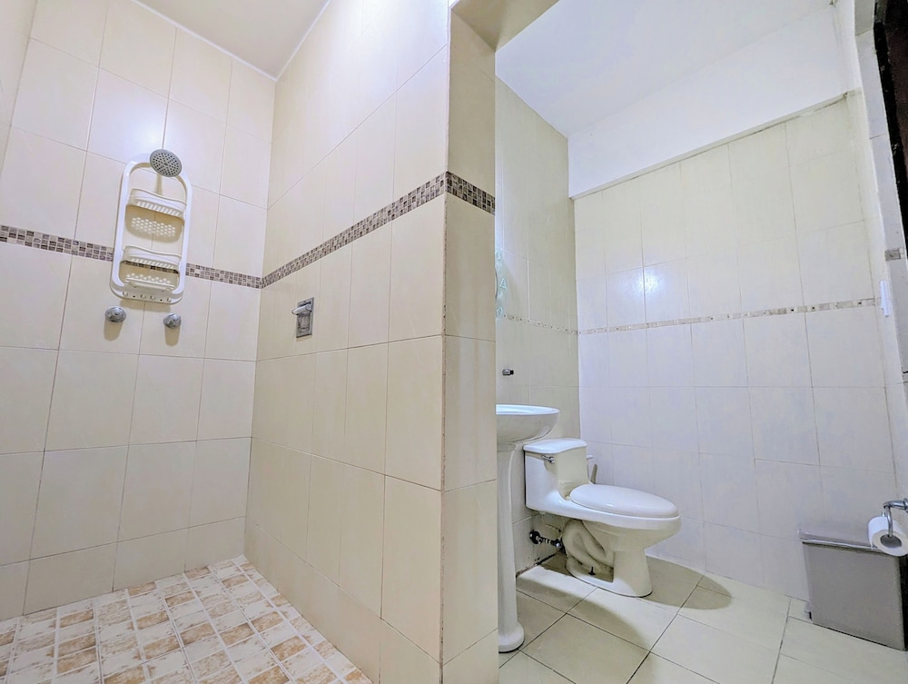 YC 2301-C l Apartamento 2BR en av balboa