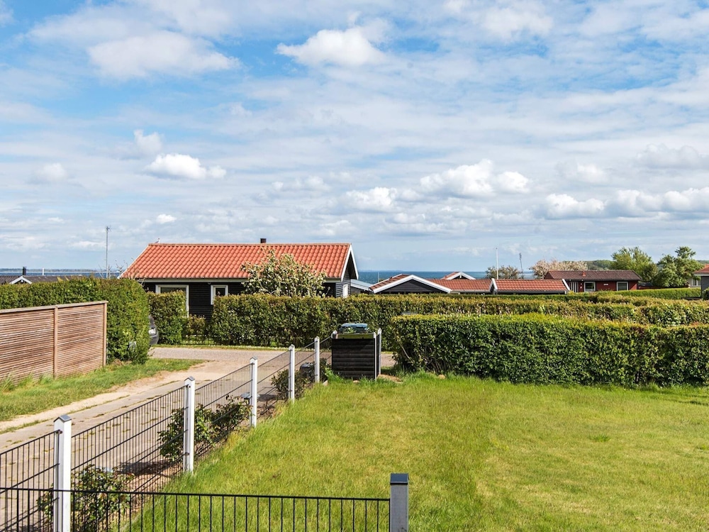 Panoramic Cottage Retreat-by Traum view 2