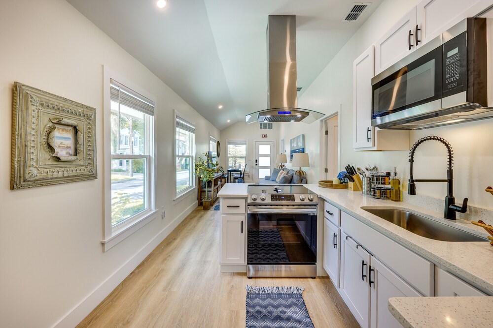 St Augustine Vacation Rental: Close to Downtown! view 2