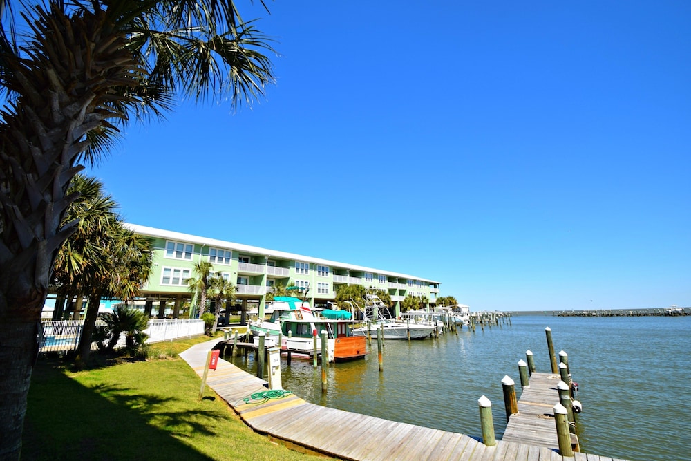 Navy Core Harbor