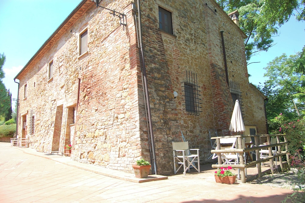 Comiti Farmhouse - Apt. Sanzio