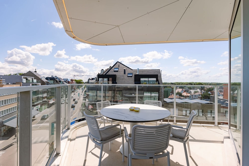 Baldus in Koksijde With 2 Bedrooms and 1 Bathrooms