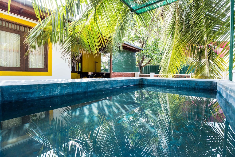 Backpacker Villas