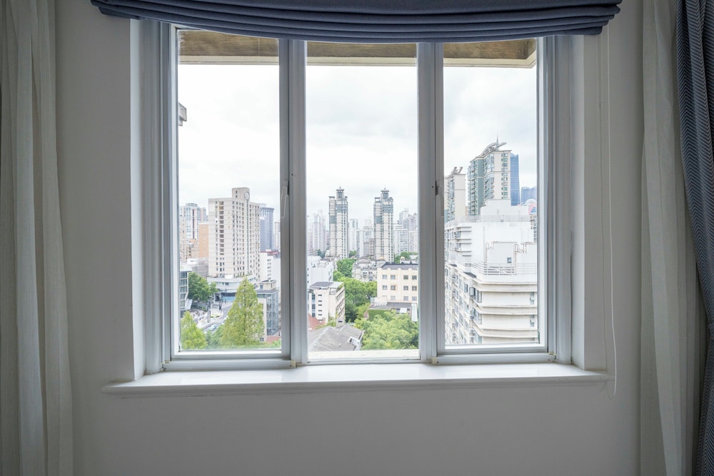 Tyms Xujiahui Prime 2BR APTGarden