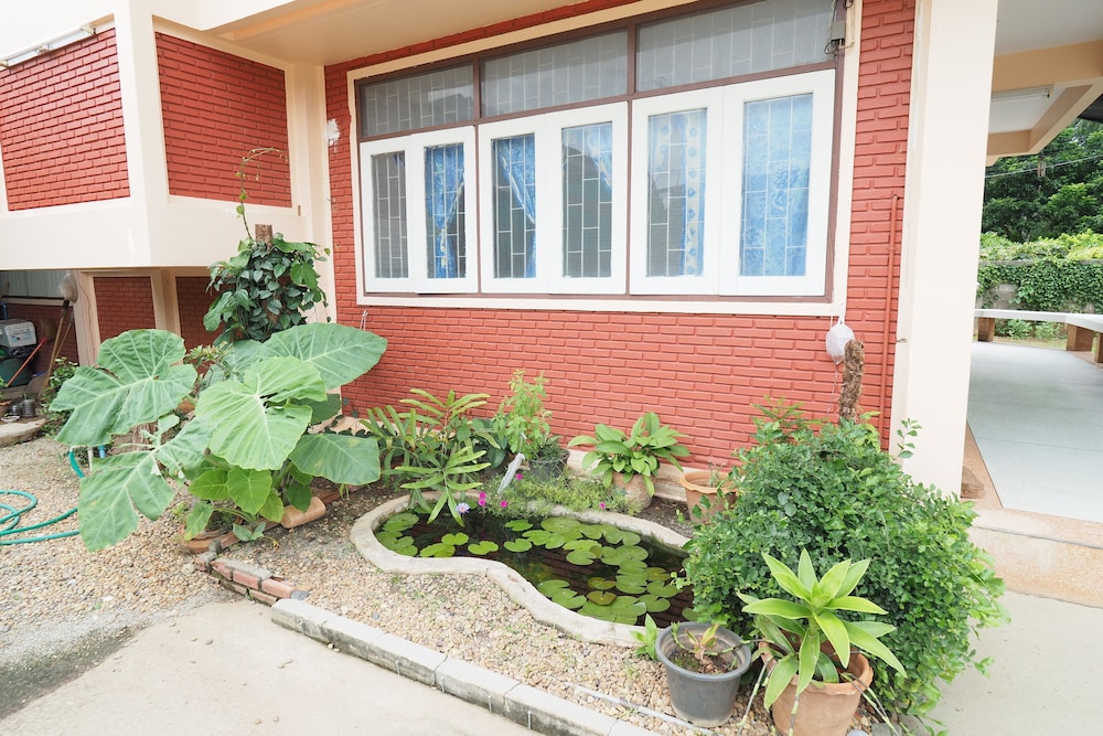 Frosty Homestay