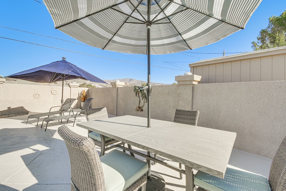 Grill, Fire Pit & Pool: Lake Havasu City Home!