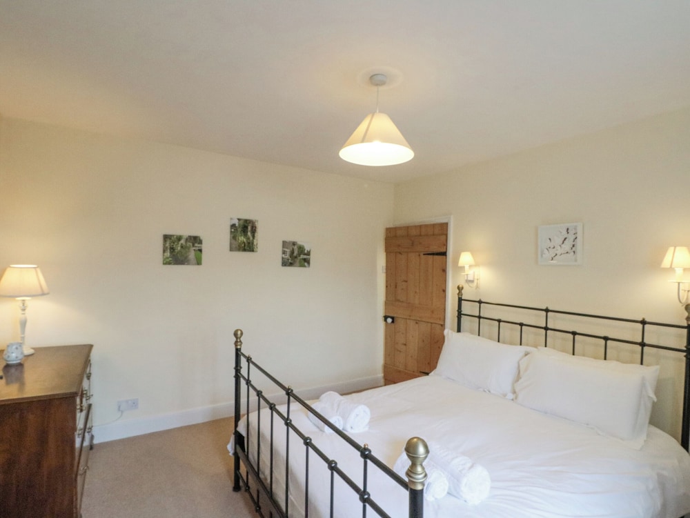 Harwood Cottage