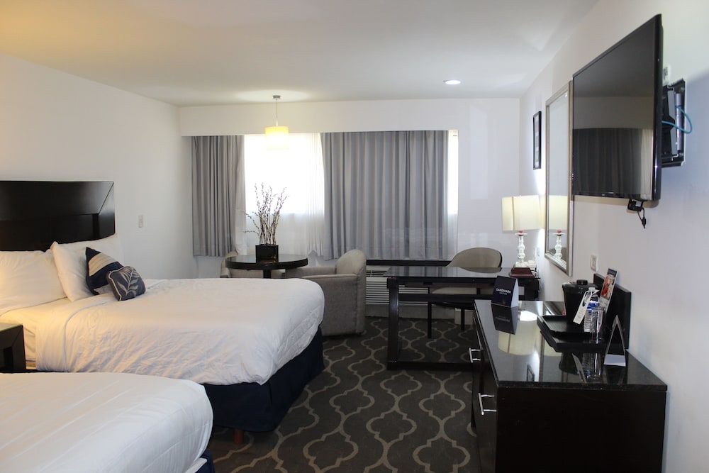 Los Mochis Vacations - Landmark Suites - Property Image 4