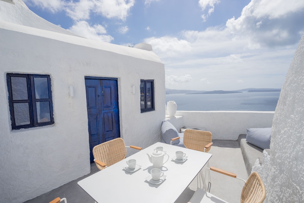 Gaia Suites