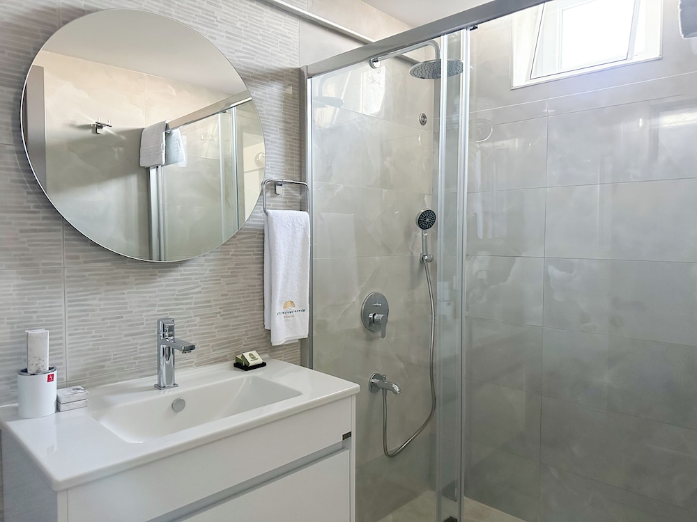 Müzeyyen Hanım Konağı Alaçatı - Image 54