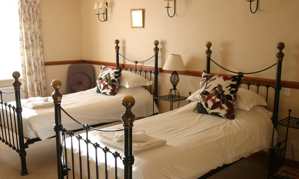 The Charles Bathurst Inn
