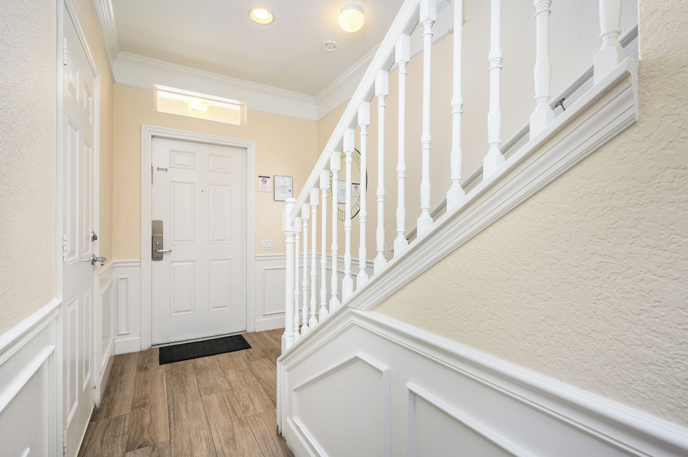 Epic Universe Beautiful Vacation Townhome - 4031