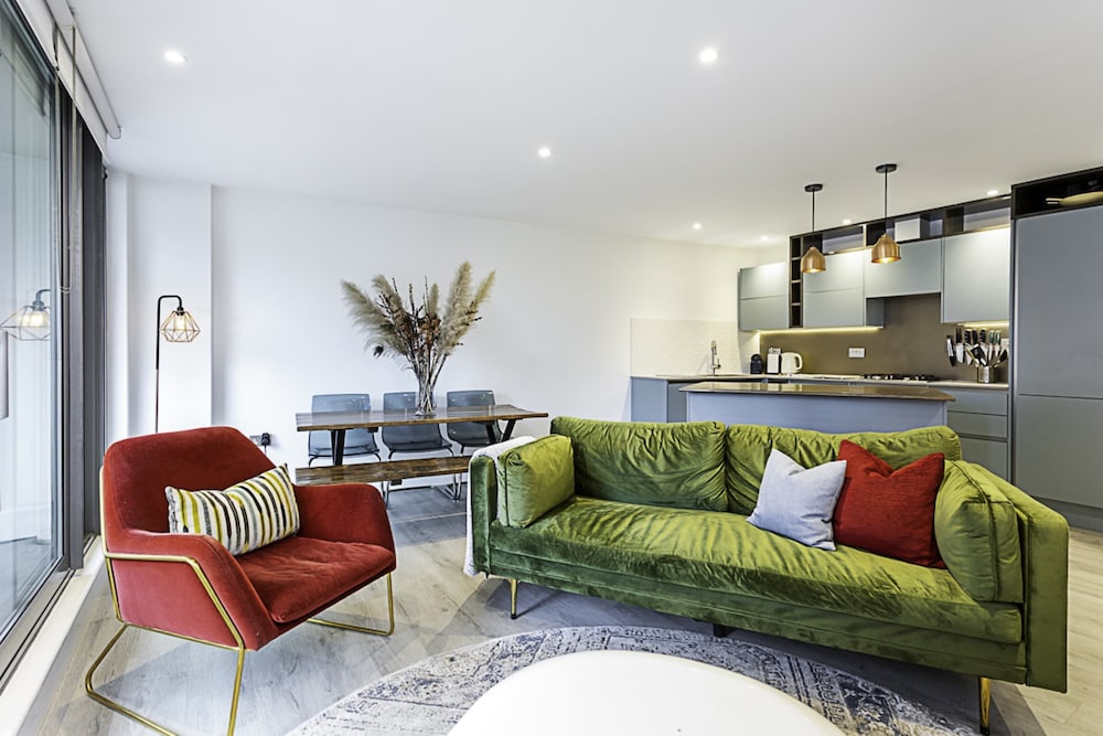 Duplex Two-bed Apartment Near Tower Bridge