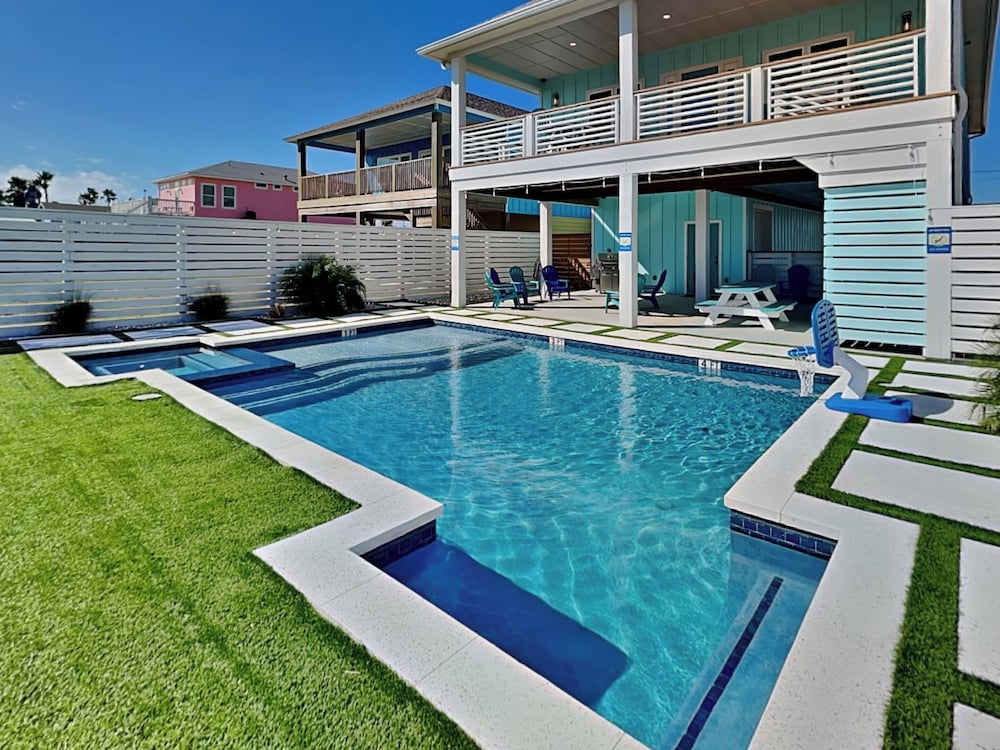 Glory Daze by Silver Sands Vacation Rentals