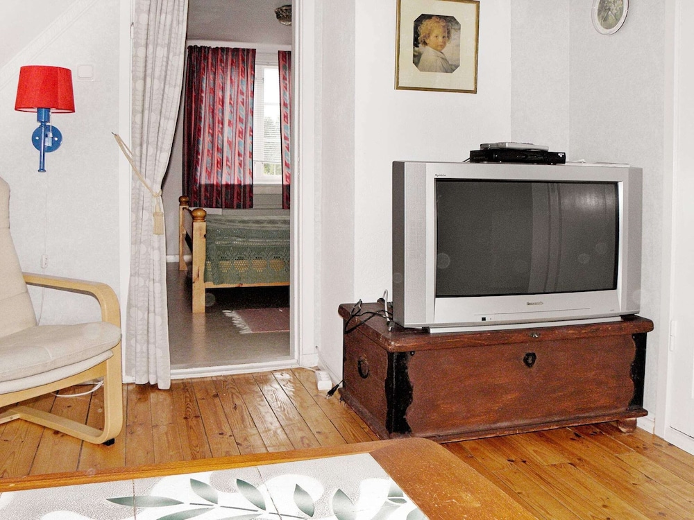 4 Person Holiday Home in Gullspang-by Traum