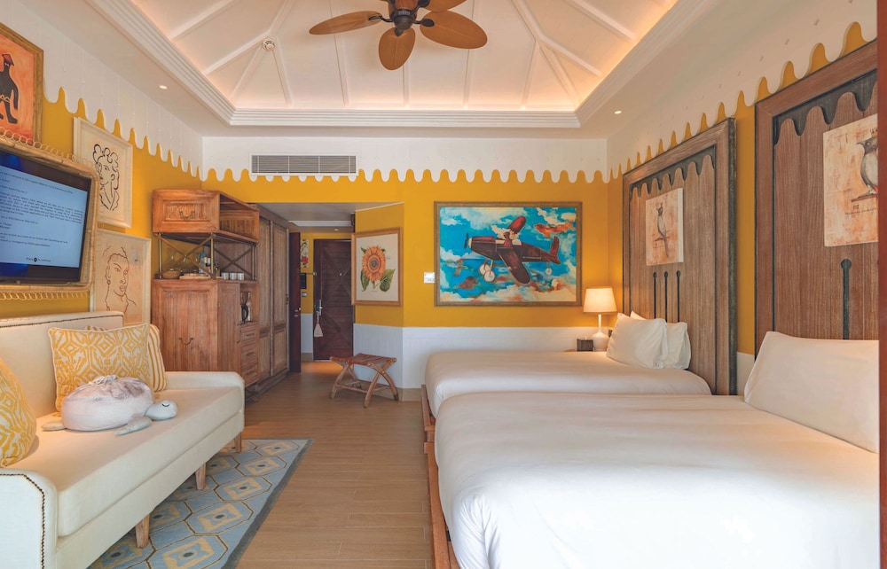 SAii Lagoon Maldives, Curio Collection By Hilton 43