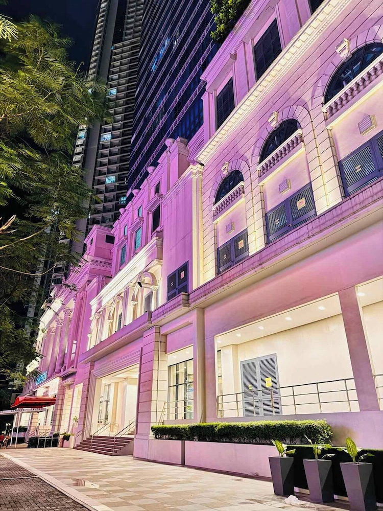 Andi and Frances' Place at BGC