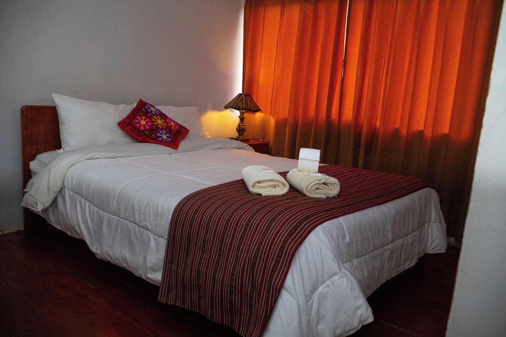 Hostal Keros Inn