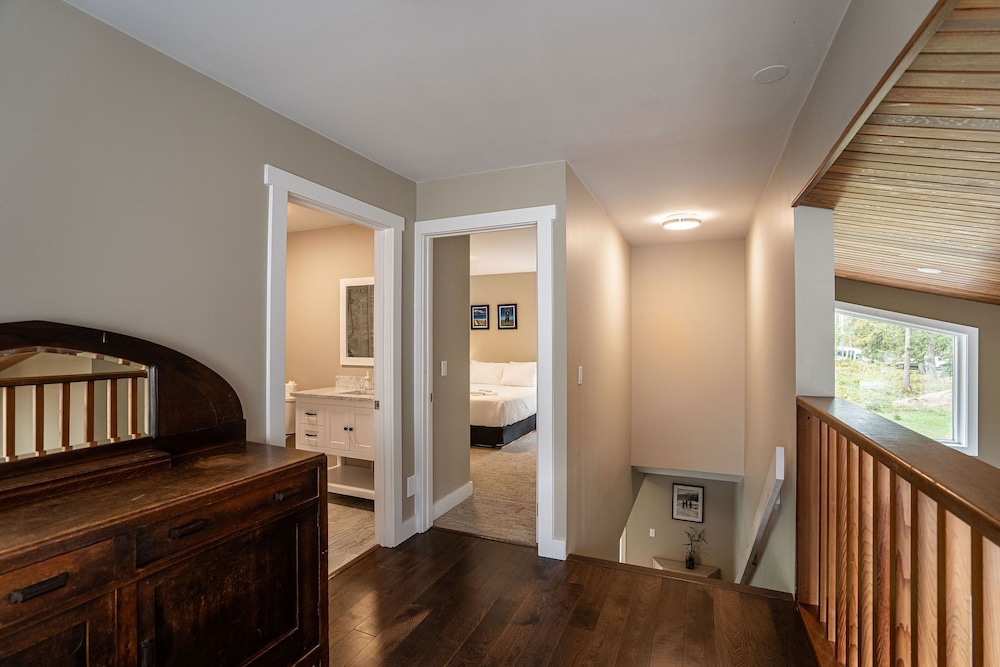 Revelstoke Lakehouse by Revelstoke Vacations