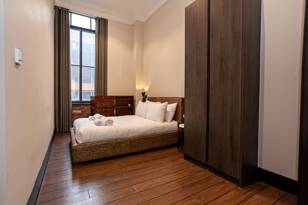 Portland Street Apartments view 2