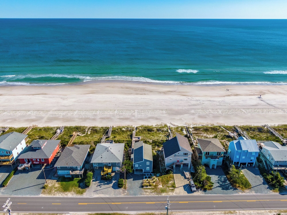Blue Crab by Topsail Realty